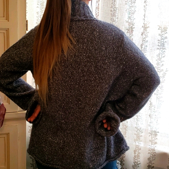 Ultra Fuzzy Wrap Up Saturday Anything Cardigan - Picture 6 of 16